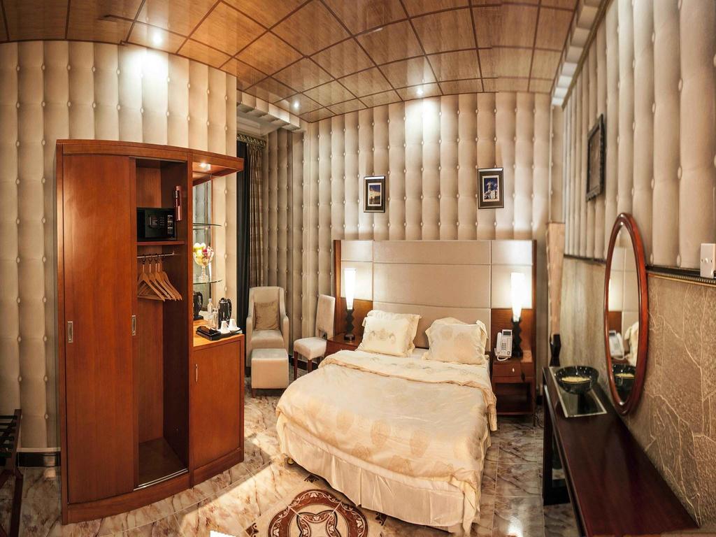 Royal Suites Hotel Nuakchot Habitación foto